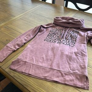 Women’s Calvin Klein performance cowl neck sweatshirt size Med